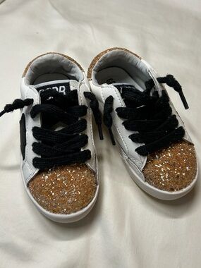 Kids White Sneakers with Gold Glitter Toe and Black Laces